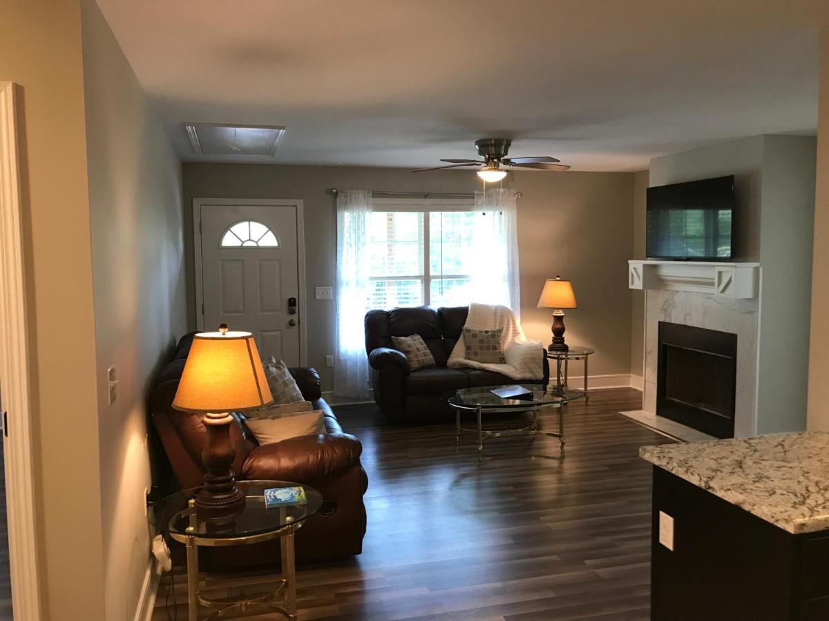 Brand New 3 Bedroom 2 Bath Home Huntsville Zewnętrze zdjęcie